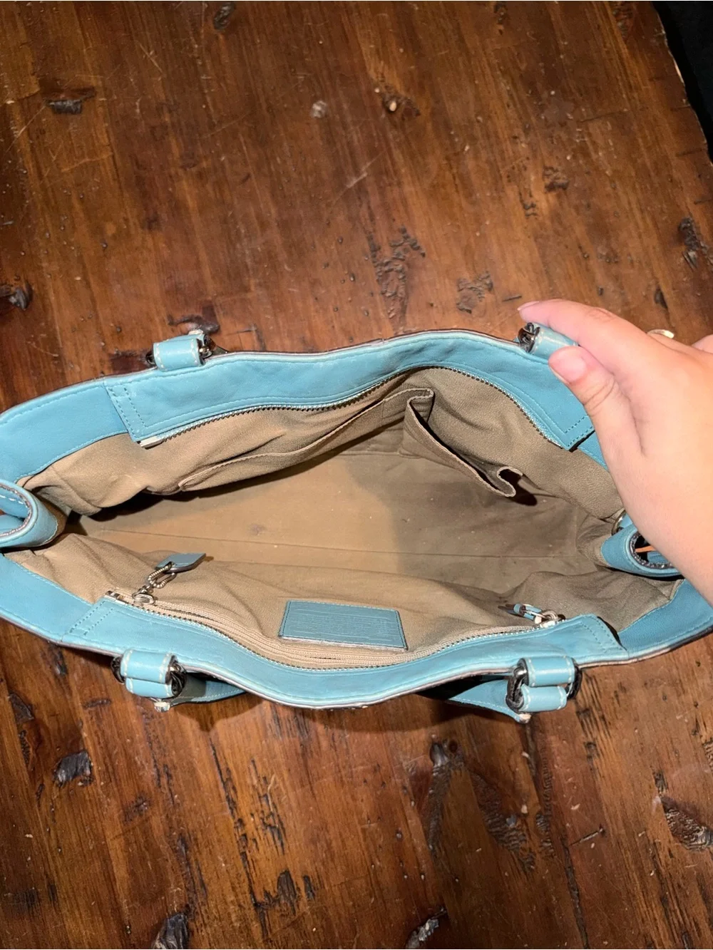Women’s Light Blue Leather Tote Bag with Horsebit Accent